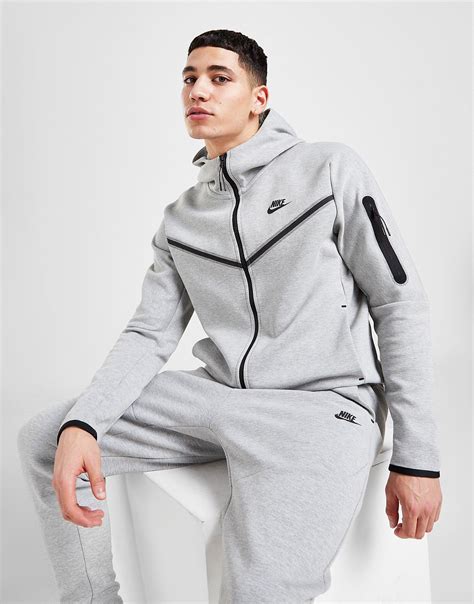 fake nike texh|nike tech fleece jogging suit.